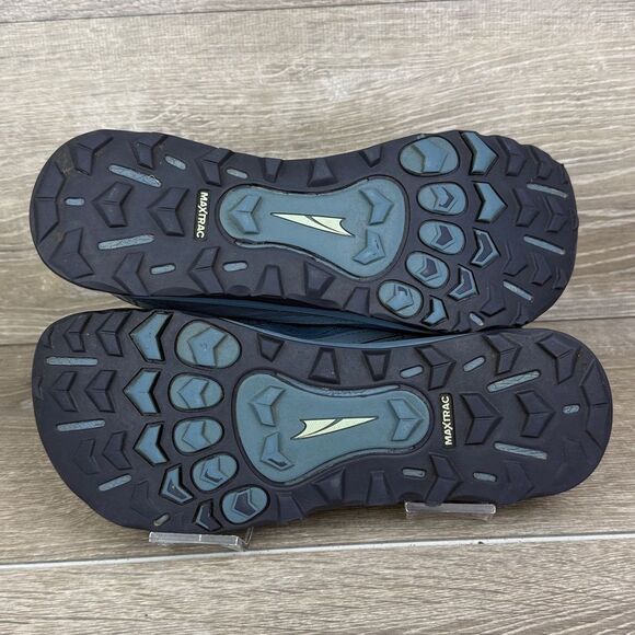 Altra Blue Athletic Shoes - Picture 8 of 12